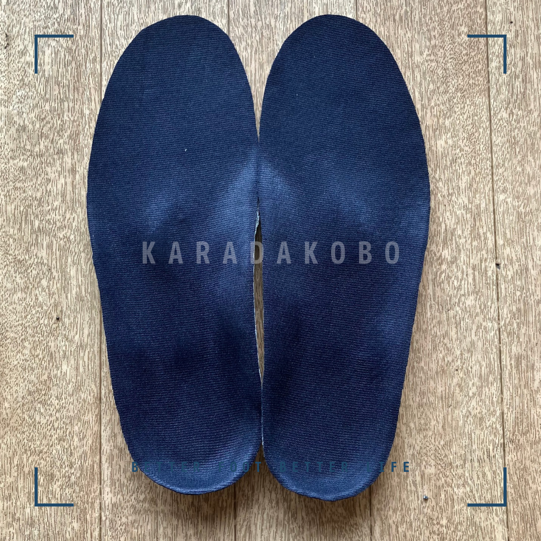 完成したオーダーメイドインソールを上から撮影